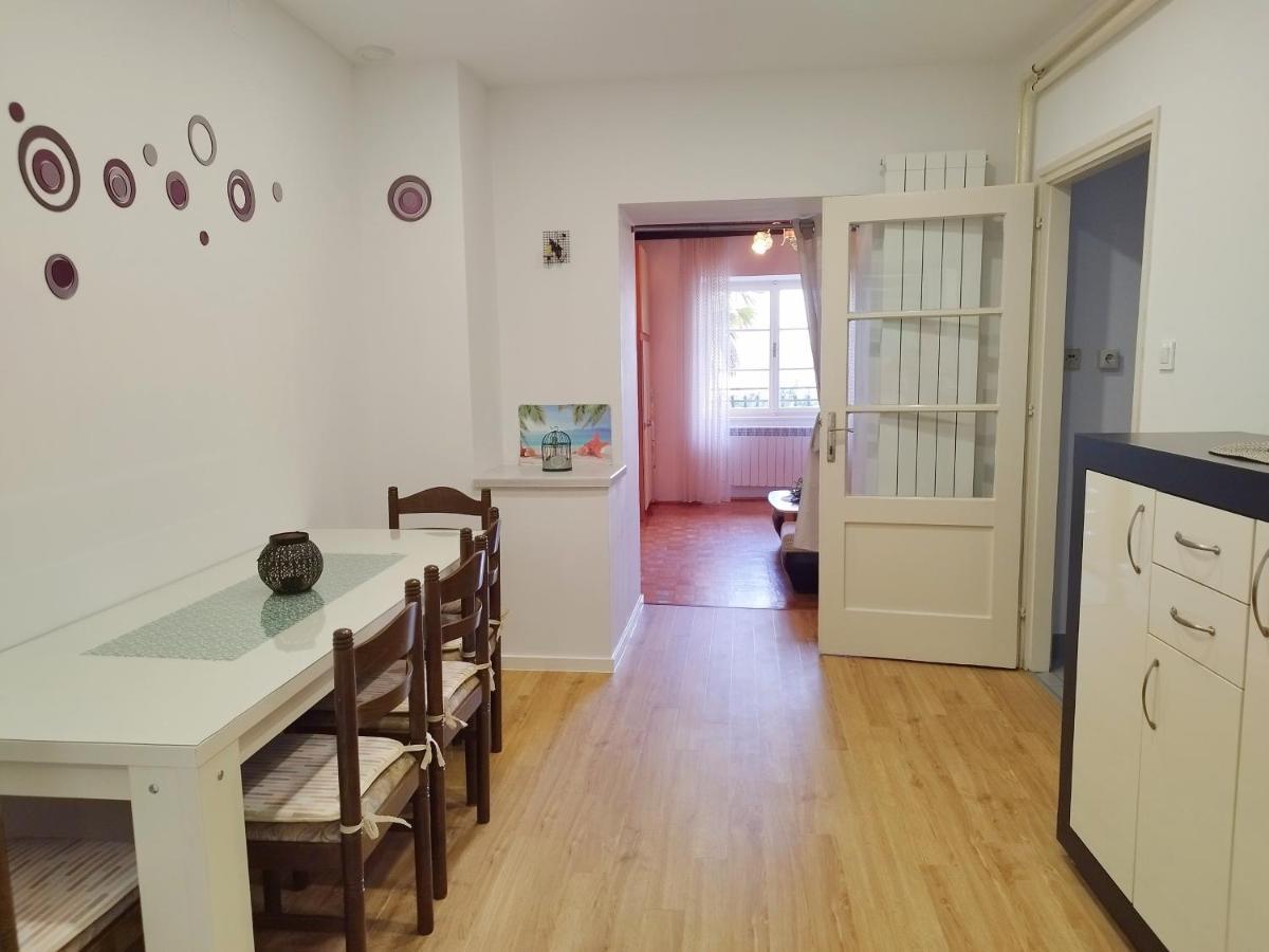 Apartment Ane Dramalj Bagian luar foto